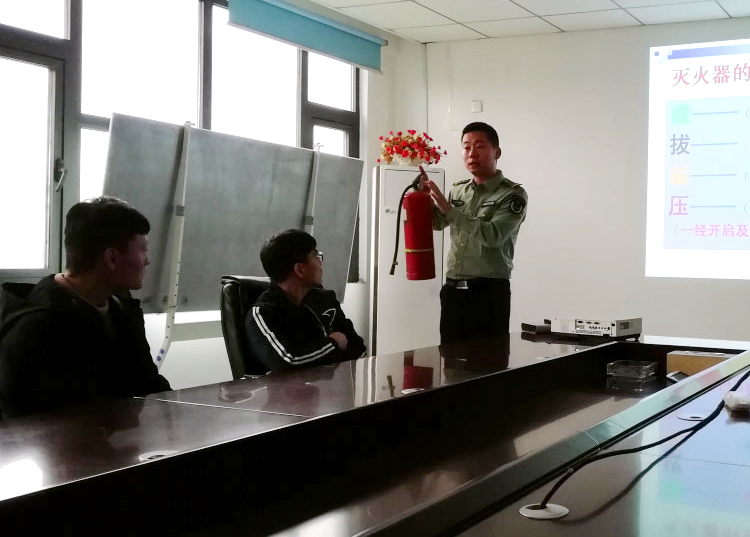 開展消防安全知識(shí)培訓(xùn),提高消防安全認(rèn)知和防范意識(shí)